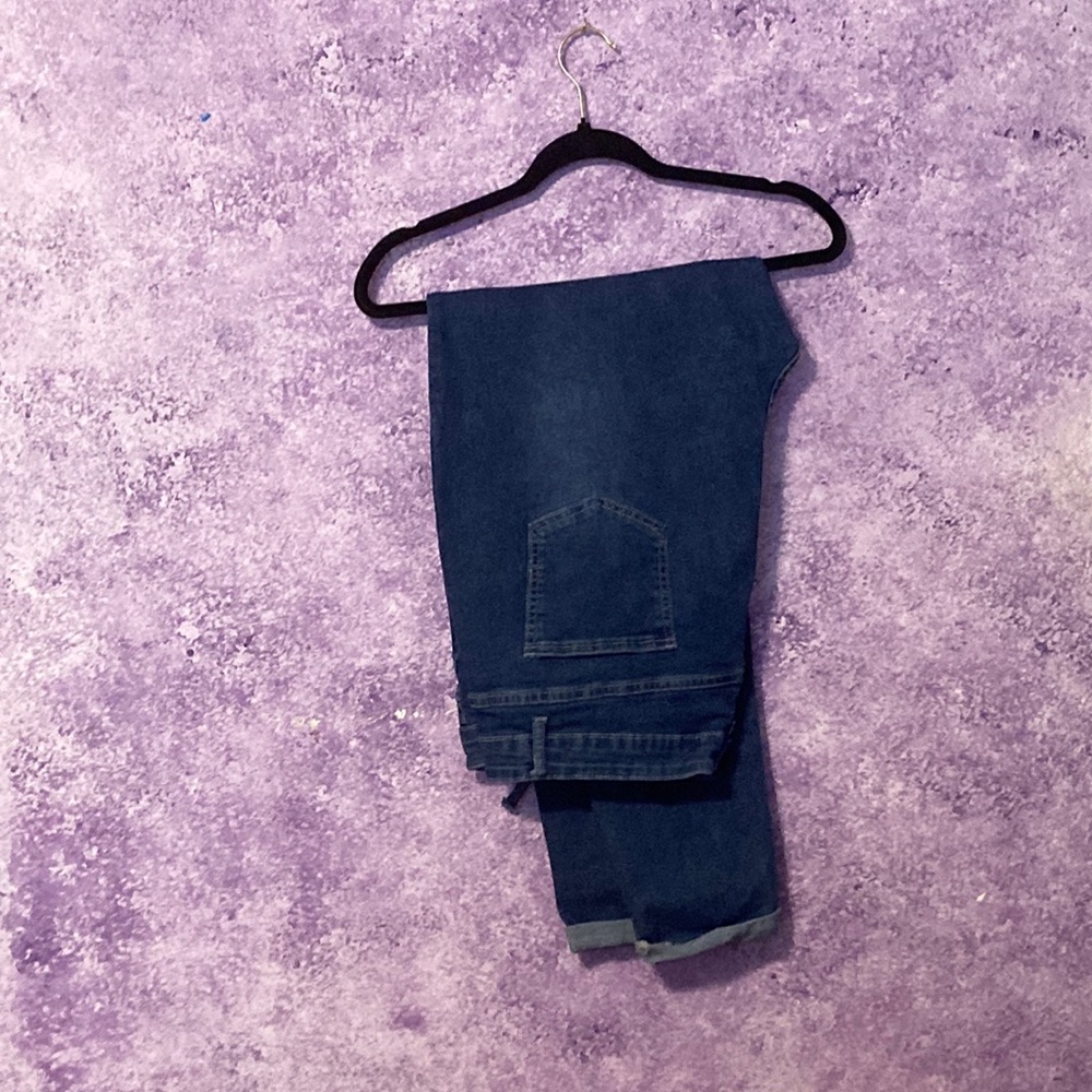 Boyfriend blue jeans